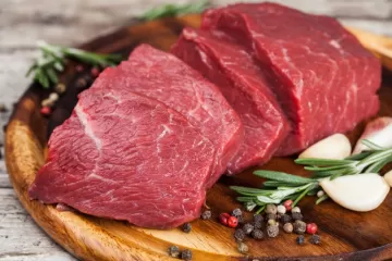 Большое количество красного мяса в рационе увеличивает риск болезней печени