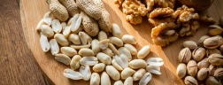 Афлатоксины в орехах и крупах: как не отравиться?