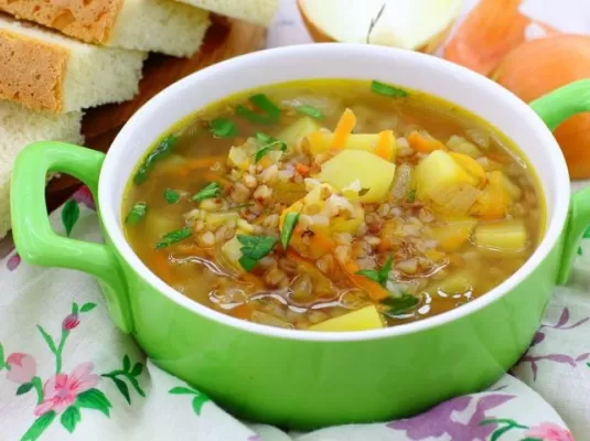 Стол №5. Томлёный гречневый суп с овощами - рецепт приготовления