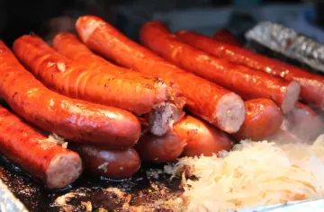 Учёные: Полуфабрикаты почти на 30% повышают риск рака кишечника у мужчин