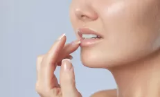 Учёные: Ранние признаки болезни Крона можно обнаружить во рту