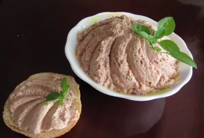 Паштет из курицы с печеными яблоками