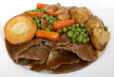 Рагу из вареного мяса и овощей