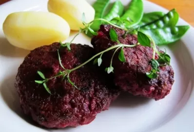 Паровые котлеты по-шведски (диетический вариант)