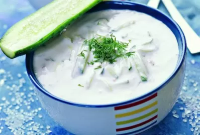 Холодный суп с овощами на кефире