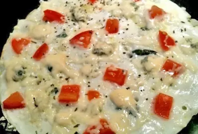 Белковый омлет с овощами