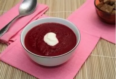 Свекольный суп с овсяными хлопьями