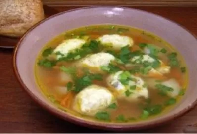 Картофельный суп с манными клецками