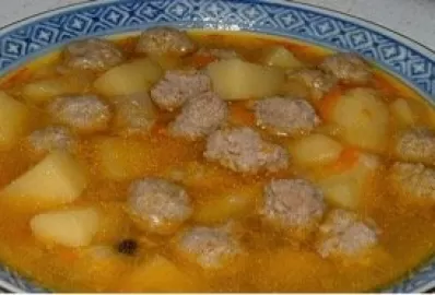 Картофельный суп с рыбными фрикадельками
