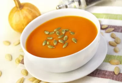 Тыквенный крем-суп с сухариками