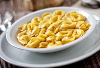 Тортеллини с мягким сыром