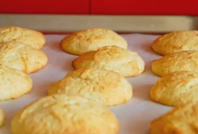 Творожное печенье без муки, яиц и сахара