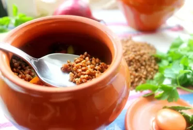 Гречневая каша в горшочке