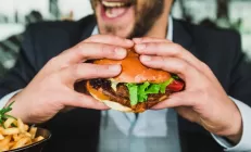 Учёные: Плохое питание превращает клетки печени в «бомбы замедленного действия»