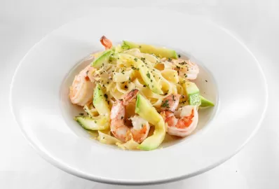 Паста с кабачком и креветками