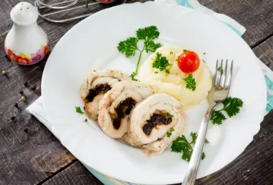 Творожные рулеты из куриного филе