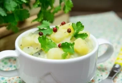 Кабачки с картофелем в сметане