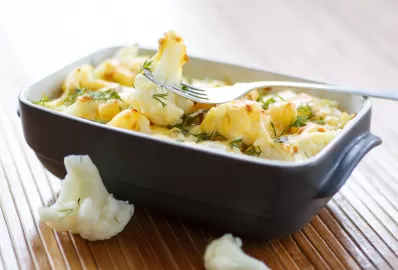 Салат с индейкой и пекинской капустой