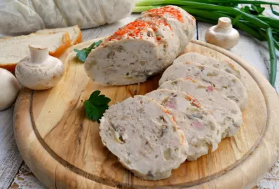 Курино-овощные колбаски в духовке