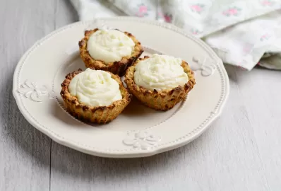 Корзиночки с творожно-яблочным кремом
