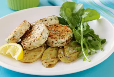 Котлеты рыбные с творогом и кабачками