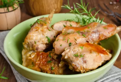 Кролик в рукаве