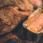 Есть или не есть печень? Гастроэнтеролог рассказывает о мифах и фактах вокруг популярного субпродукта