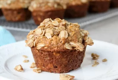 Банановые маффины с овсяными хлопьями