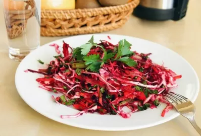 Очищающий салат «Метёлка»