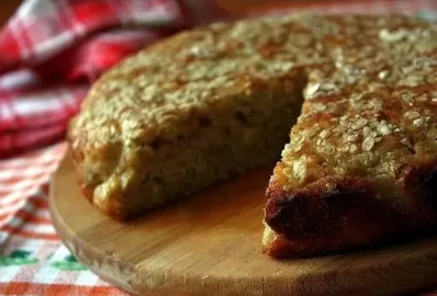 Выпечка из геркулеса с творогом и сухофруктами