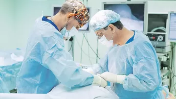 Российские хирурги провели уникальную операцию на печени