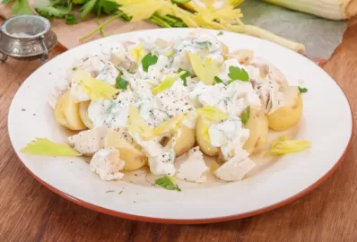 Картофельный салат с куриным филе