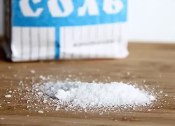 Не сыпь мне соль: учёные нашли ещё одного врага печени
