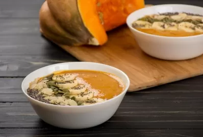 Тыквенно-банановый смузи-боул