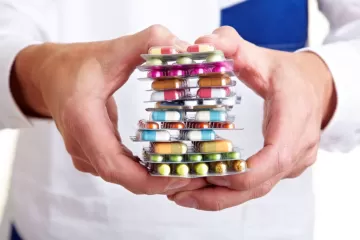 Какие лекарства должны быть в домашней аптечке у каждого? Топ самых нужных препаратов