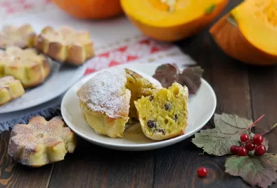 Творожные кексы с тыквой и яблоком