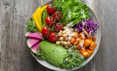 Как питаться, чтобы продлить себе жизнь? Простой лайфхак от учёных