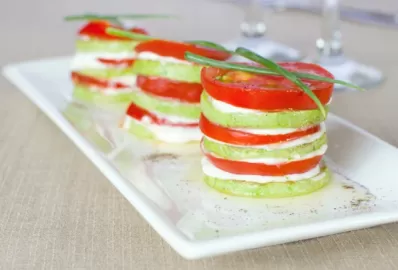 Творожно-овощные башенки