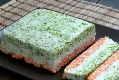 Радужная запеканка из куриной грудки и овощей