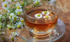 Злоупотребление травяными чаями вредит печени