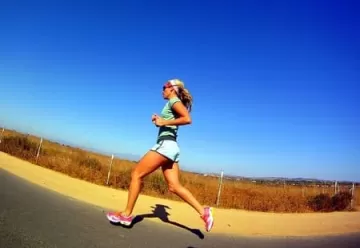 Усиленные тренировки могут повредить кишечник